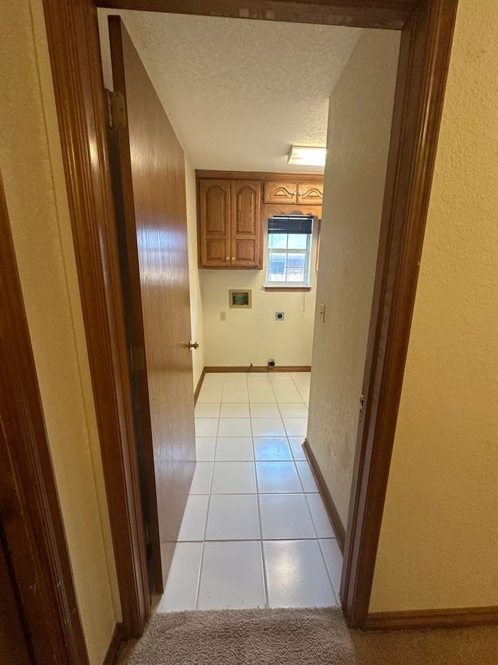 5524 Woodmont Dr - Photo 6 of 50