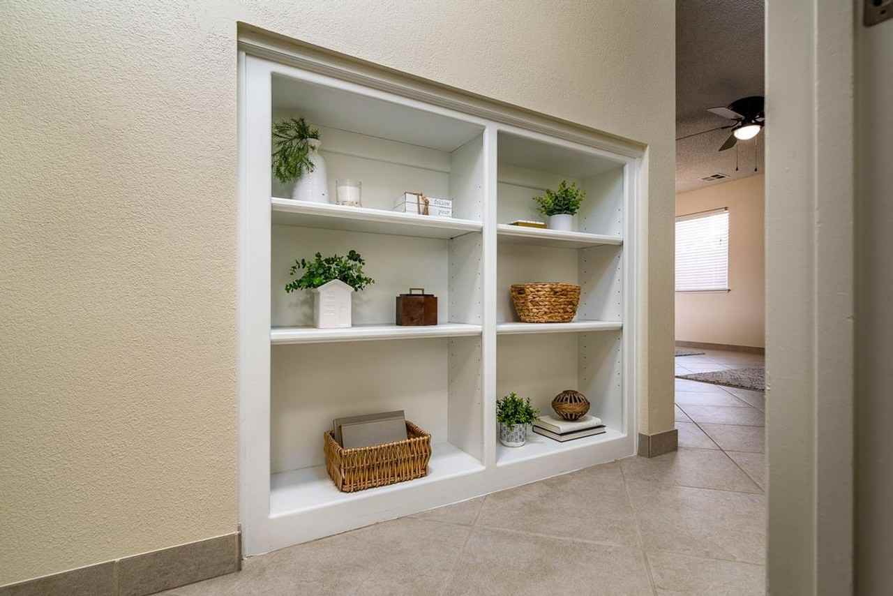 921 Fremont Ave - Photo 7 of 19