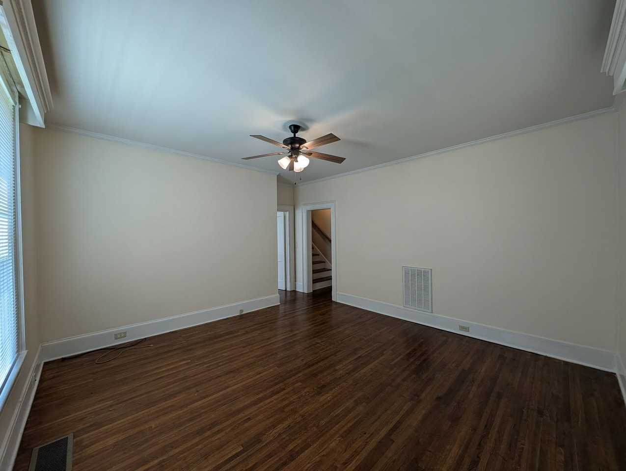 476 Spring St Sw - Photo 2 of 23