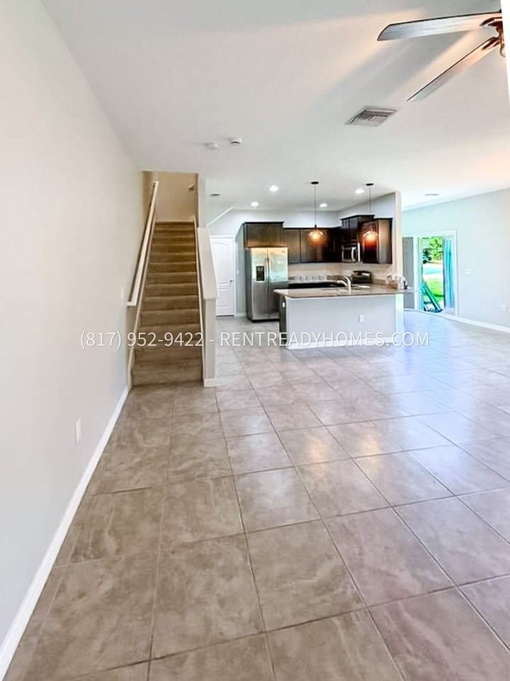 3943 Claybrook Dr - Photo 6 of 11
