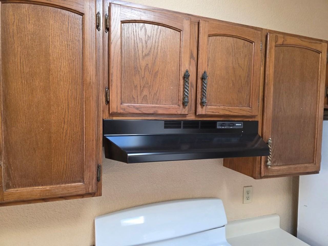 1469 Challenger Ave - Photo 7 of 18