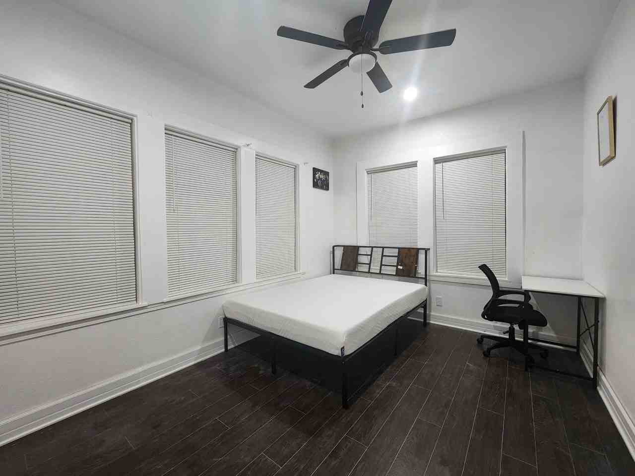 E Drexel Ave - Photo 4 of 12