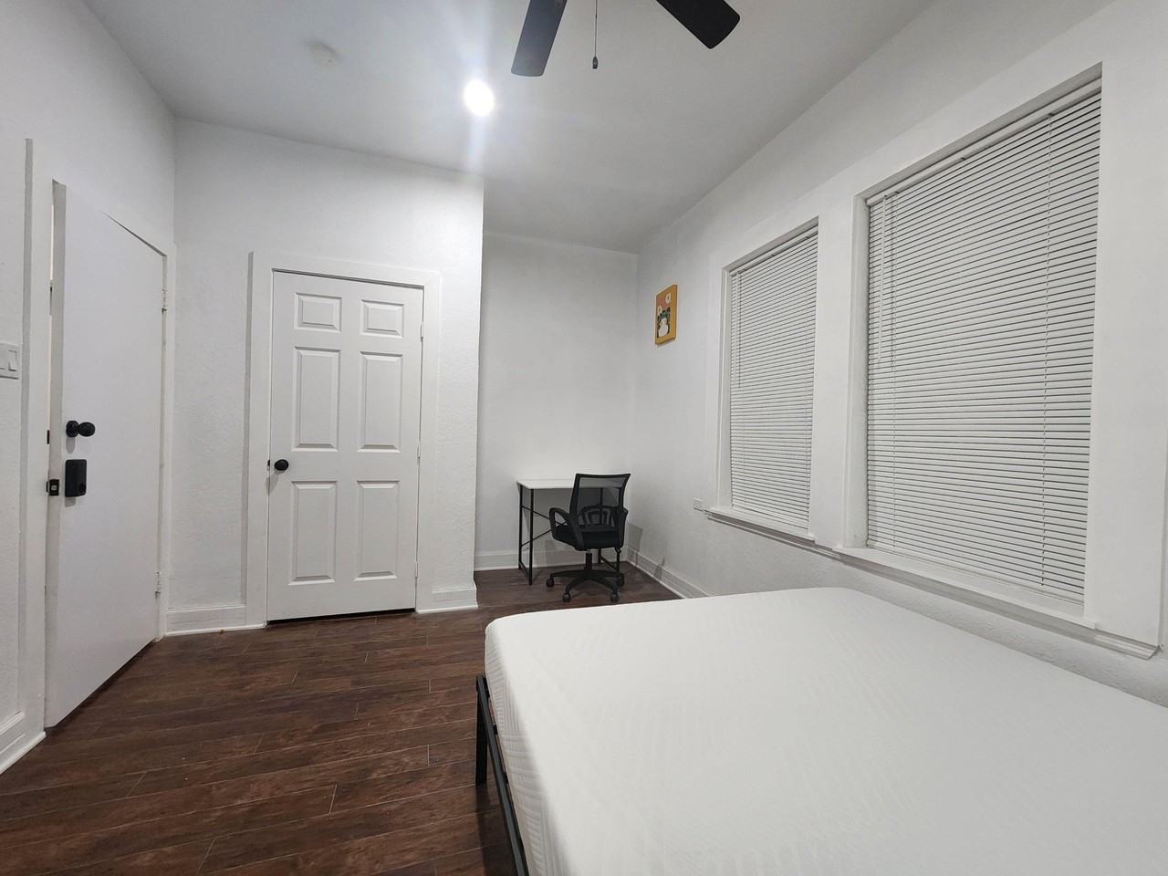 E Drexel Ave - Photo 4 of 5