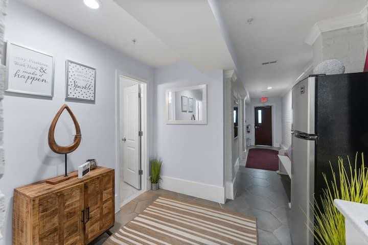 21st St Nw - Photo 3 of 5