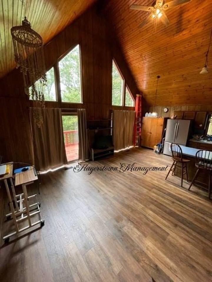 13104 Brandenburg Hollow Rd - Photo 3 of 11