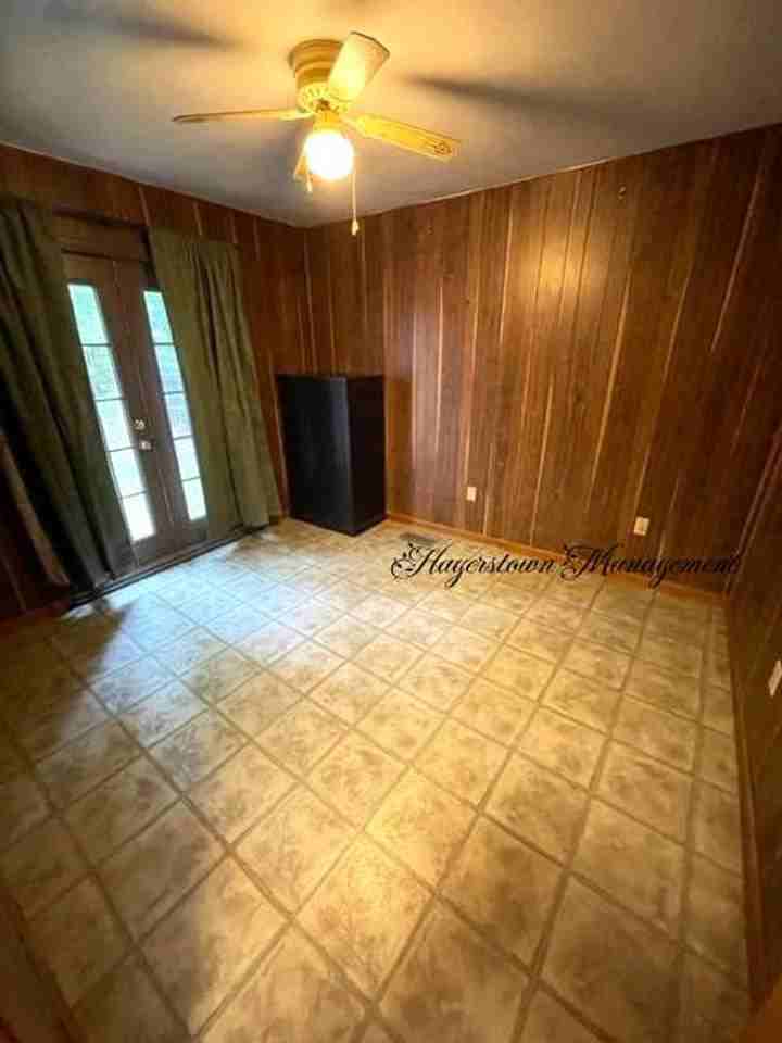 13104 Brandenburg Hollow Rd - Photo 6 of 11