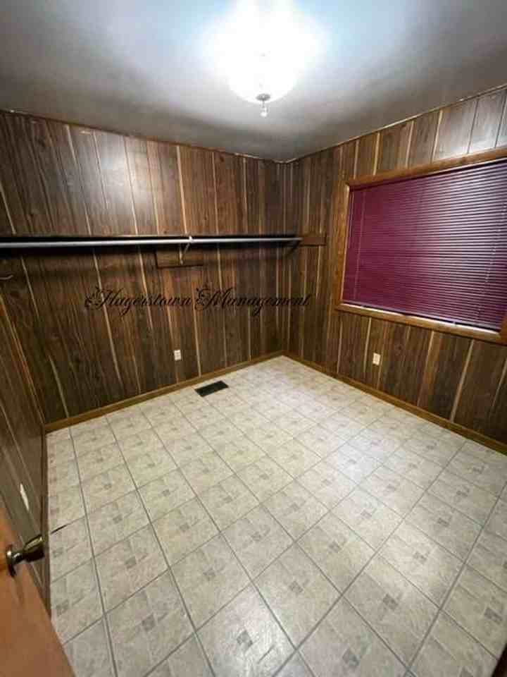 13104 Brandenburg Hollow Rd - Photo 7 of 11