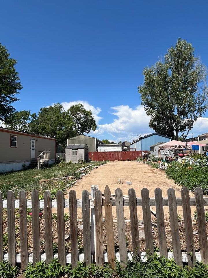 103 N Josephine Ave - Photo 2 of 2