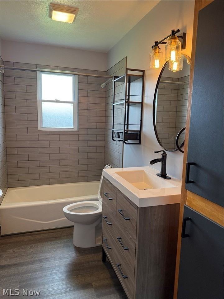12920 Fountain Ct - Photo 6 of 13