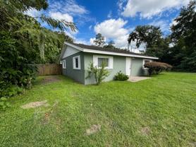 2011 Nw 40th St - Photo 1 of 1