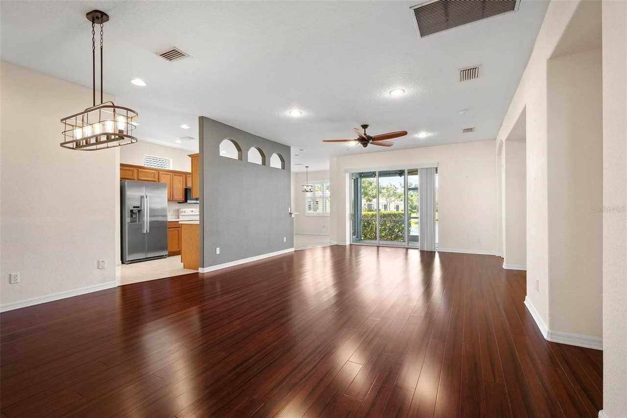 3110 78th Ave E - Photo 4 of 44