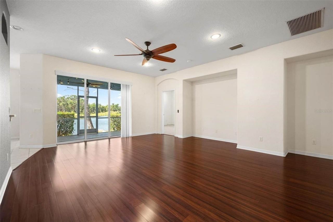 3110 78th Ave E - Photo 6 of 44