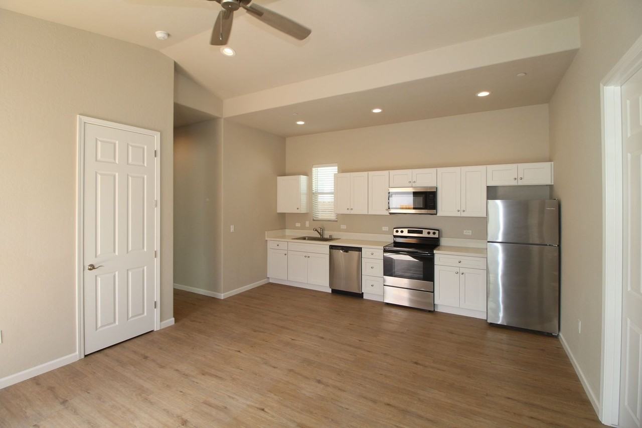 2345 N Arthur Ave - Photo 3 of 8