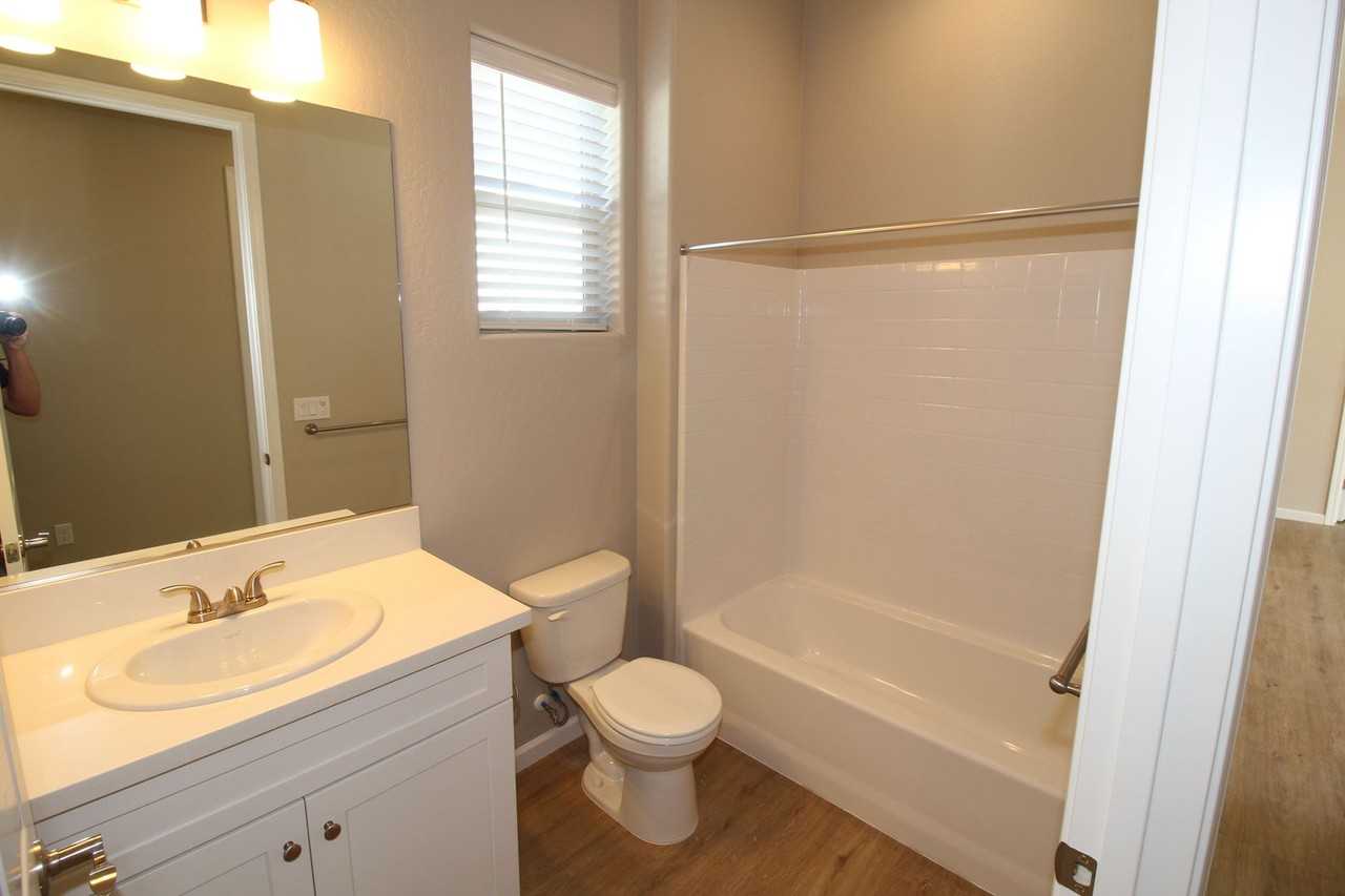 2347 N Arthur Ave - Photo 7 of 9