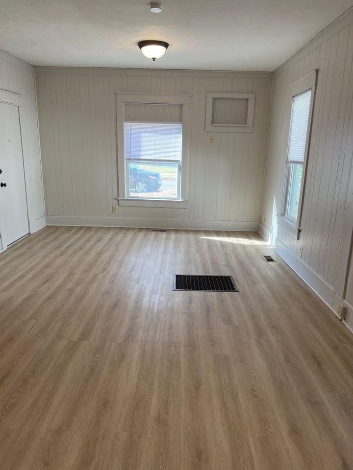 430 Ne Lime St - Photo 6 of 17