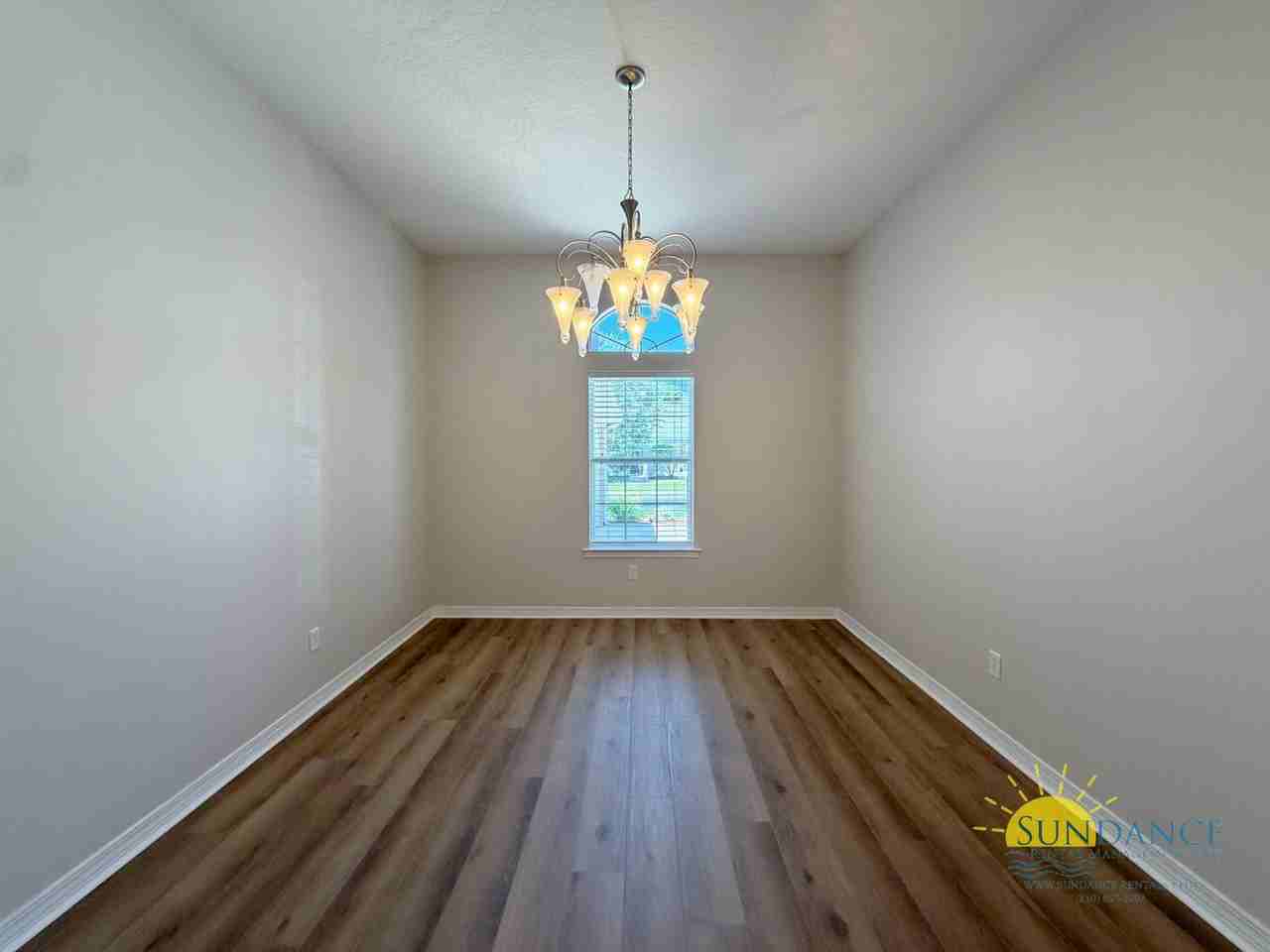 399 Camden Pass Ln - Photo 7 of 39