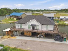 7238 7238 Pirates Cove Ln - Photo 1 of 1