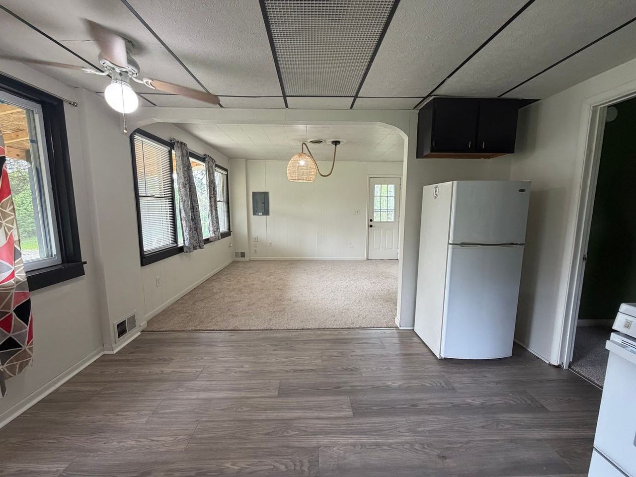1711 Alden Nash Ave Se - Photo 5 of 21