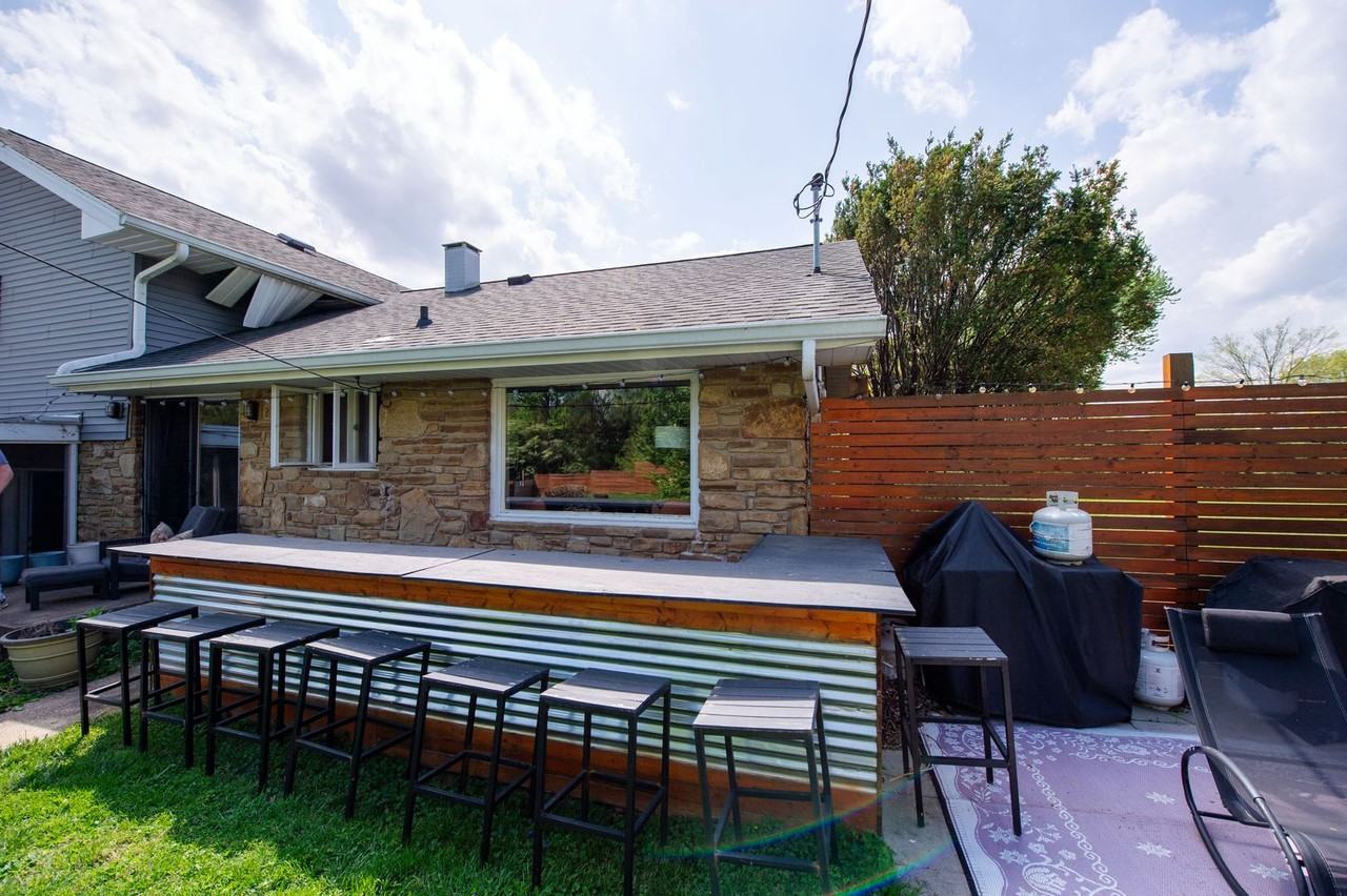 333 S Meadowbrook Dr - Photo 4 of 35