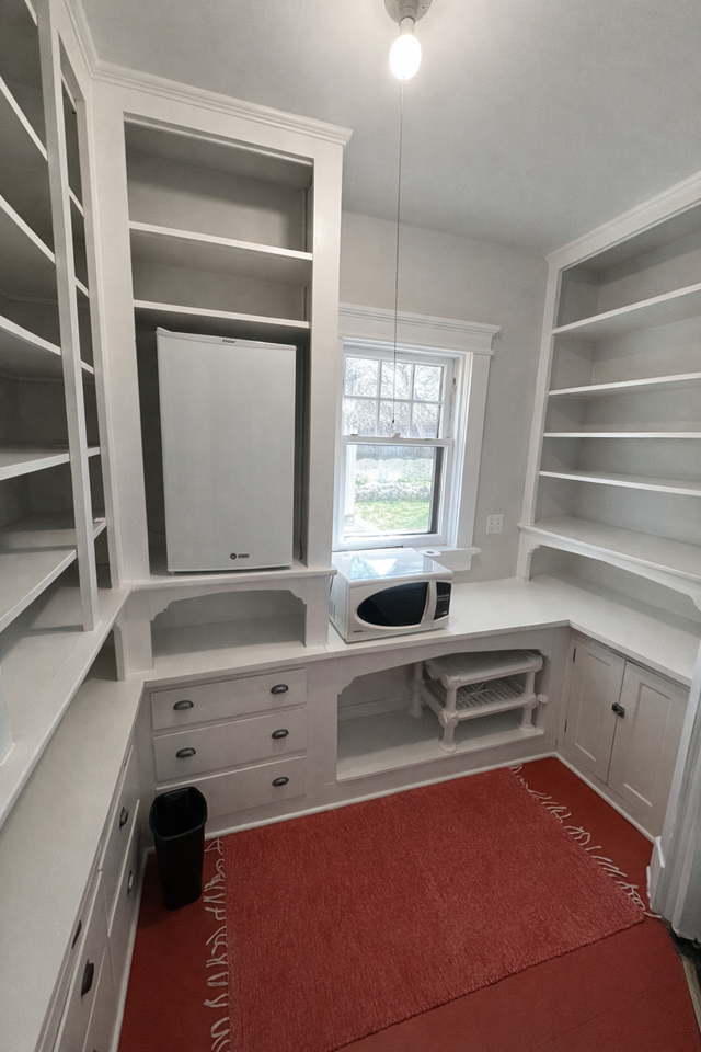 601 S. 38th Ave - Photo 3 of 9