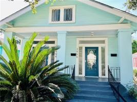 featured image of 3956 Pauger St