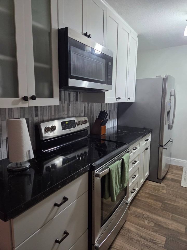 4701 Vilabella Dr - Photo 5 of 15
