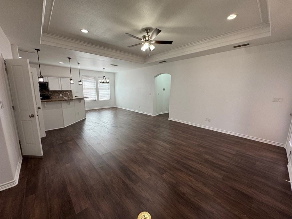 7309 Bellini St - Photo 5 of 14