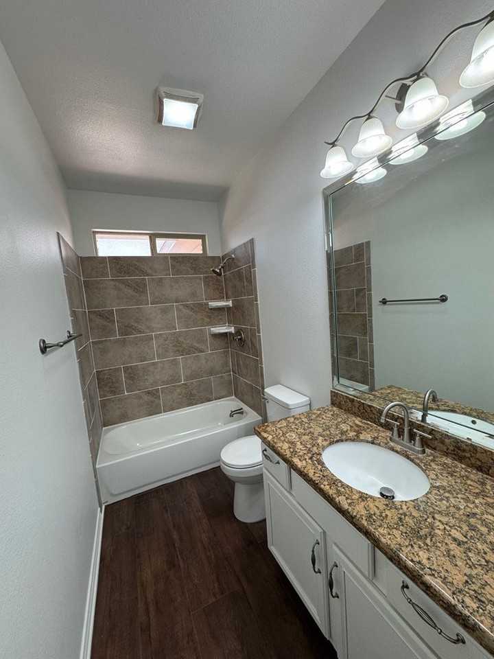 7309 Bellini St - Photo 7 of 14
