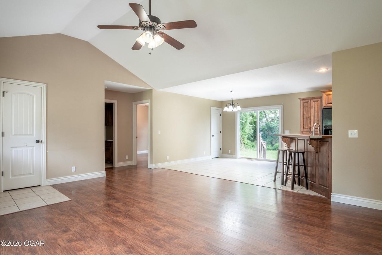 1613 S Oronogo St - Photo 2 of 12