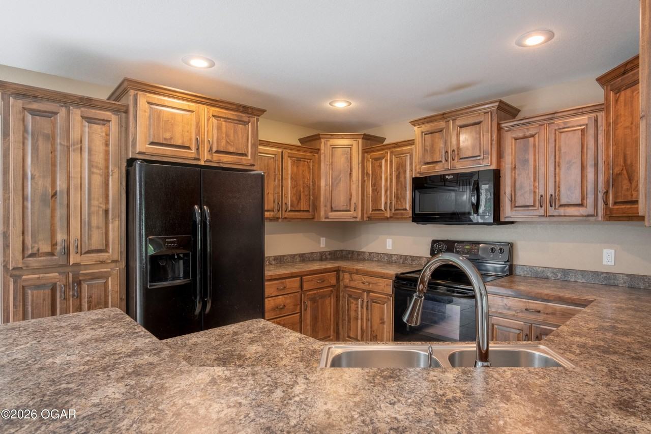 1613 S Oronogo St - Photo 6 of 12