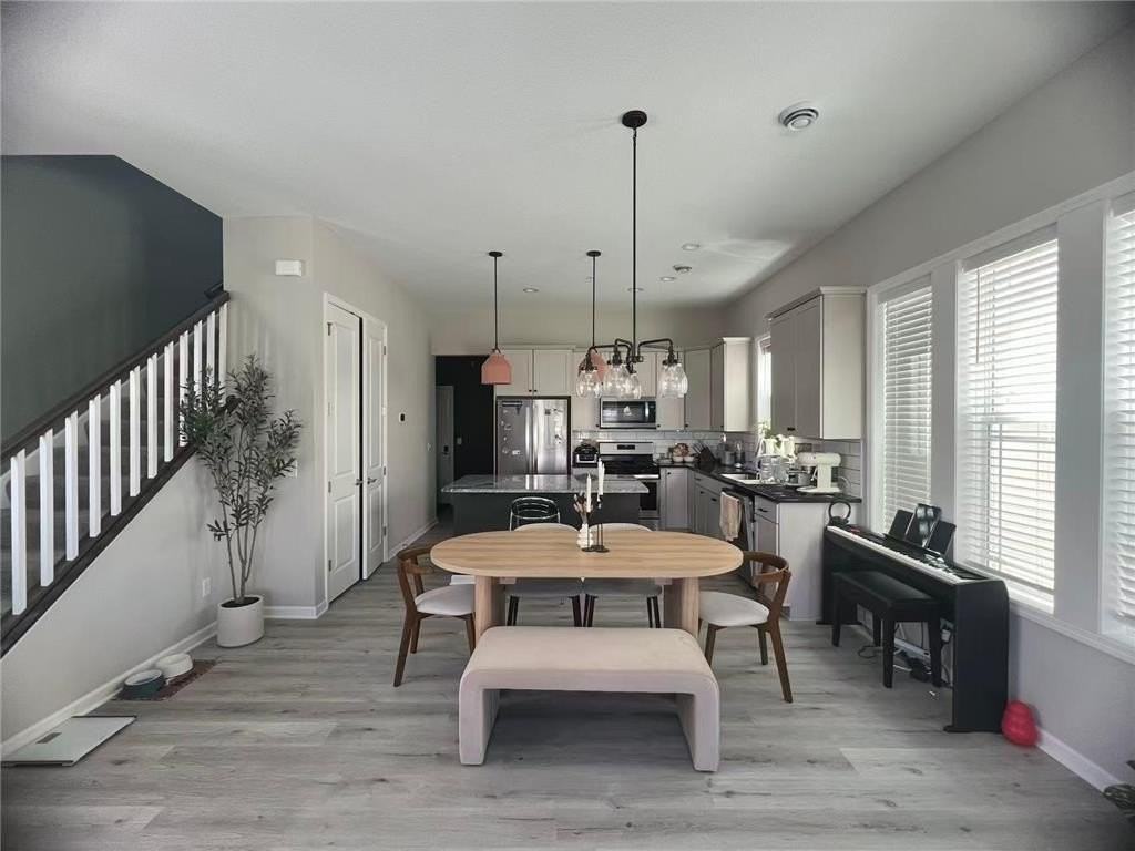 8055 Arrowwood Ln N - Photo 4 of 8