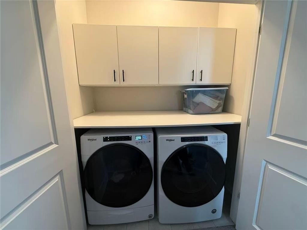 8055 Arrowwood Ln N - Photo 7 of 8