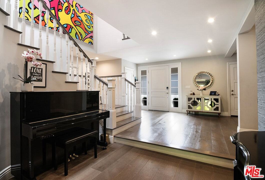 9145 Sawyer St #1 - Photo 2 of 31