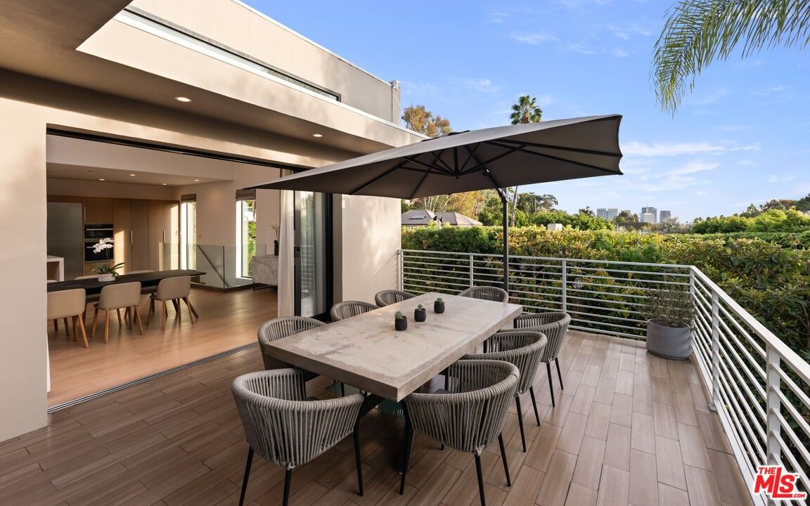 1085 Carolyn Way #1 - Photo 7 of 43