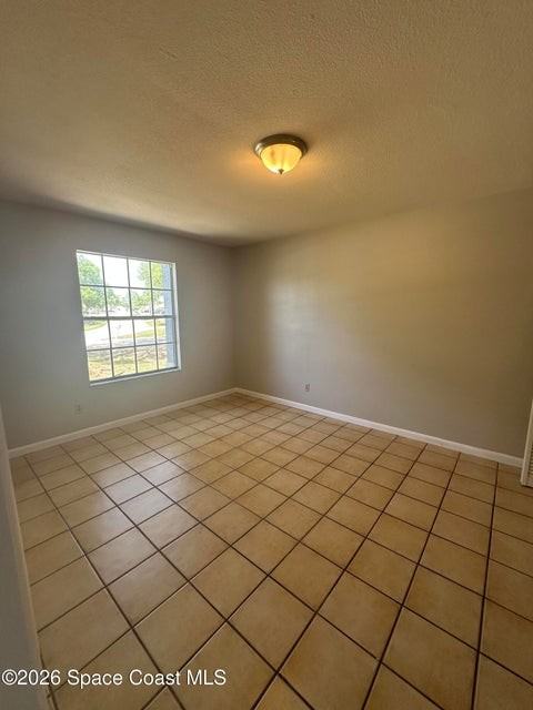 1100 Ipswich St Nw - Photo 6 of 12