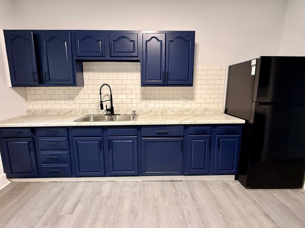 1126 N Morrison St #1 - Photo 6 of 15