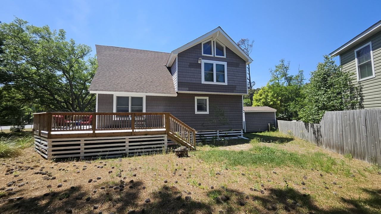 102 W Windjammer Rd #1 - Photo 4 of 26