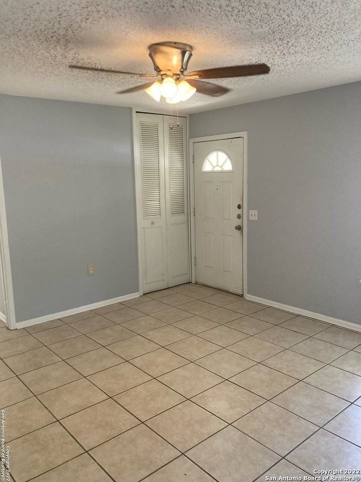 4426 Avenida Prima St - Photo 3 of 16