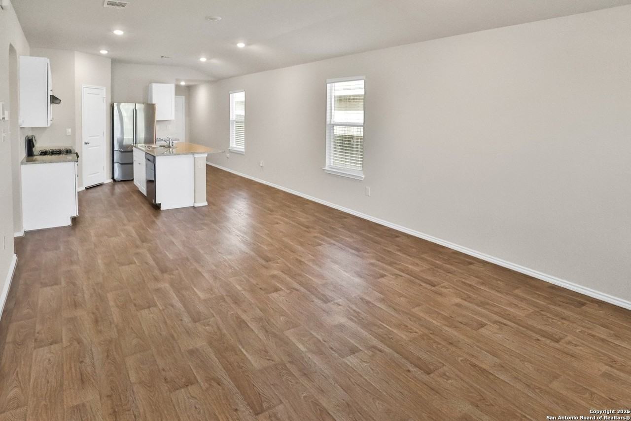 12007 Chelan Riv - Photo 5 of 20