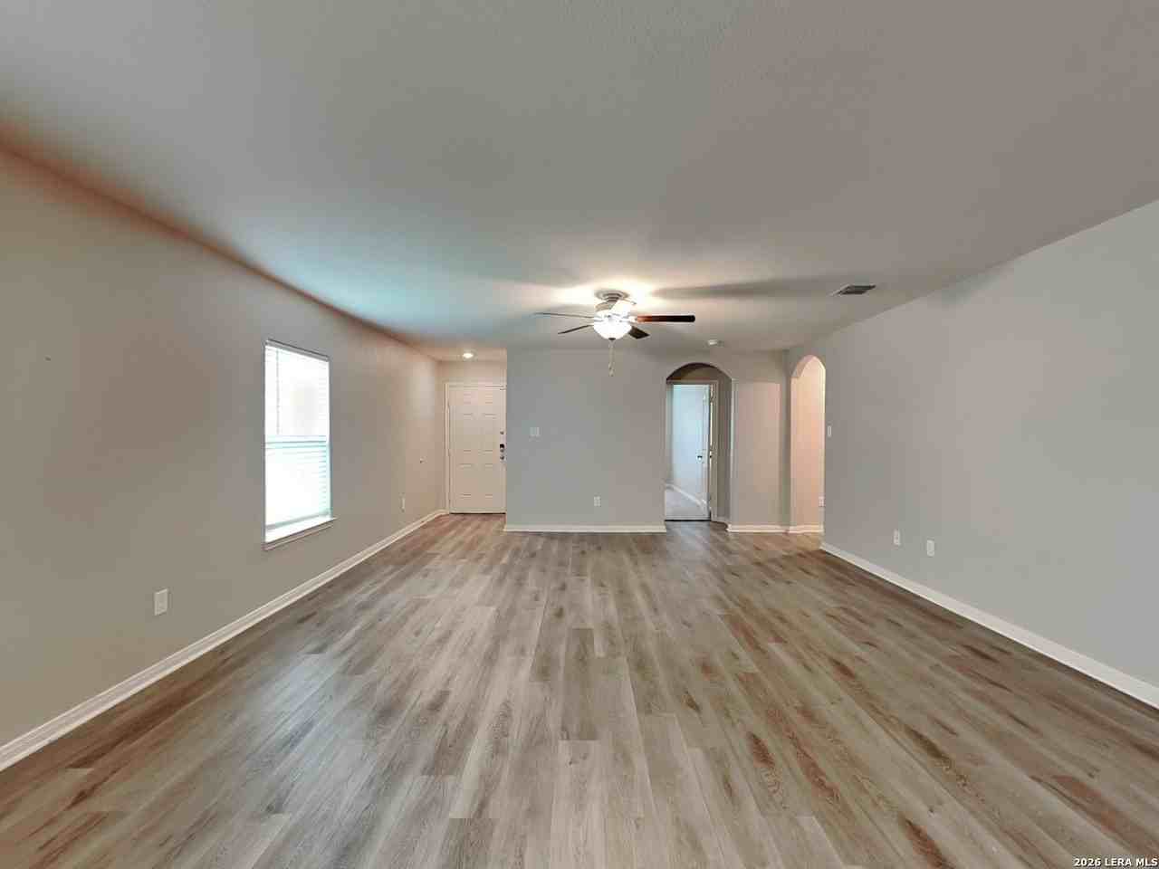 11753 Alcoser Ct - Photo 2 of 16