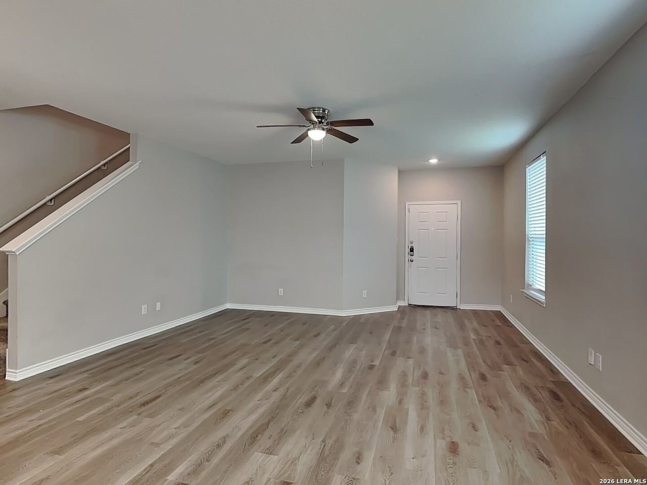 2631 Green Leaf Way - Photo 2 of 17