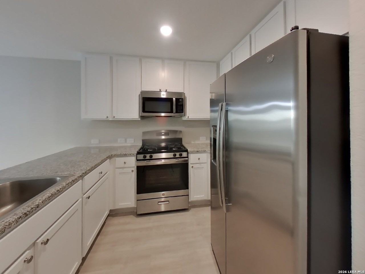 10250 Devon Wheel St - Photo 4 of 16