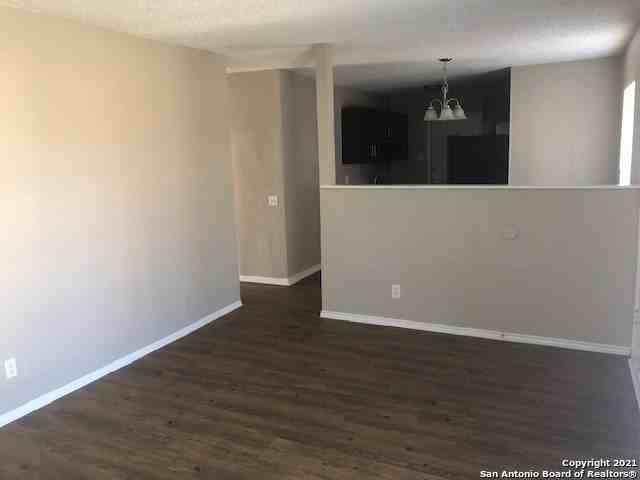 5418 Indian Pipe St - Photo 2 of 15