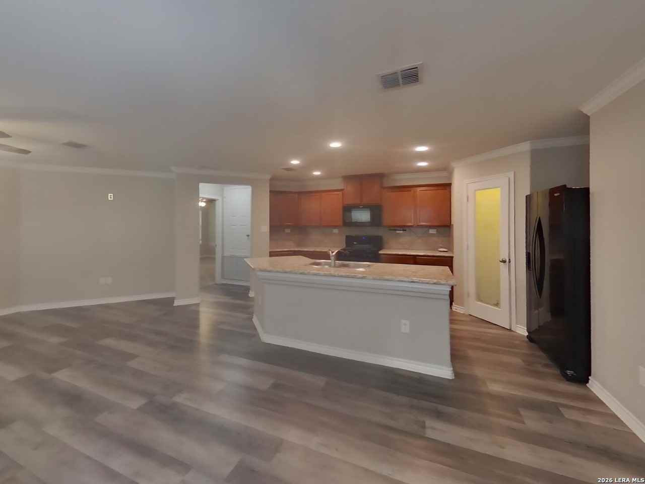 15307 Delta Pt - Photo 4 of 16