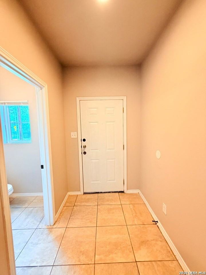 11103 Bel Air Dr #101 - Photo 4 of 20