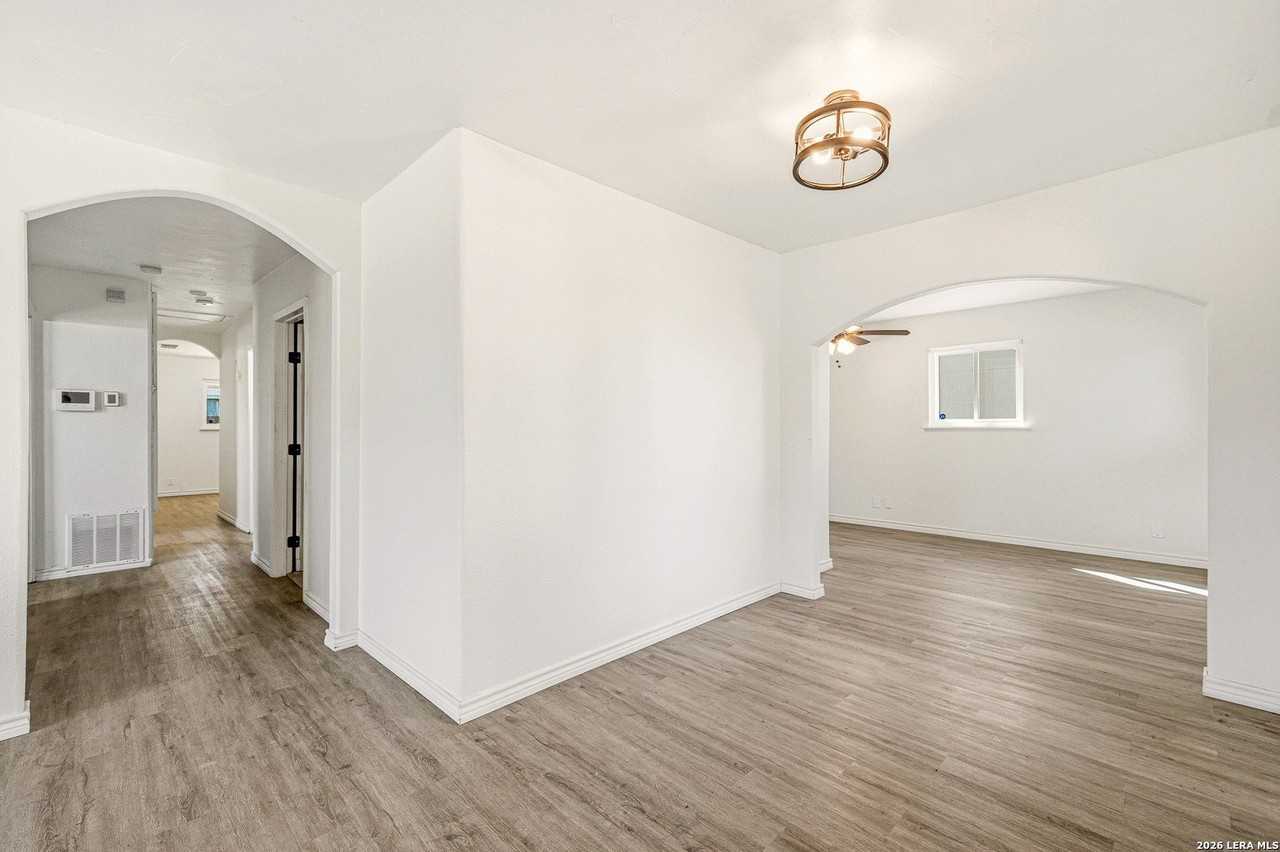 106 Wayfarer Pl - Photo 6 of 28