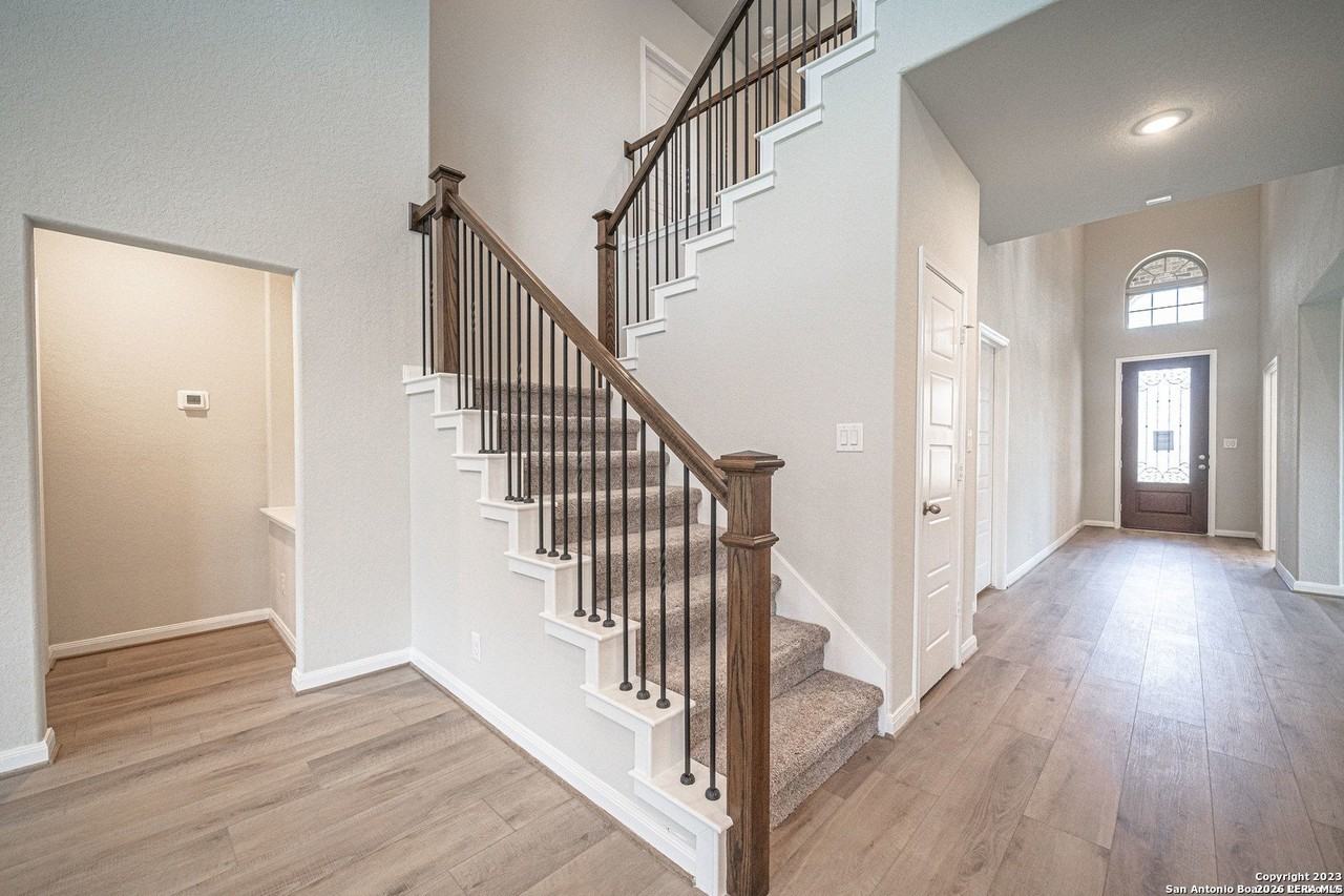 10151 Bussang Rd - Photo 6 of 28