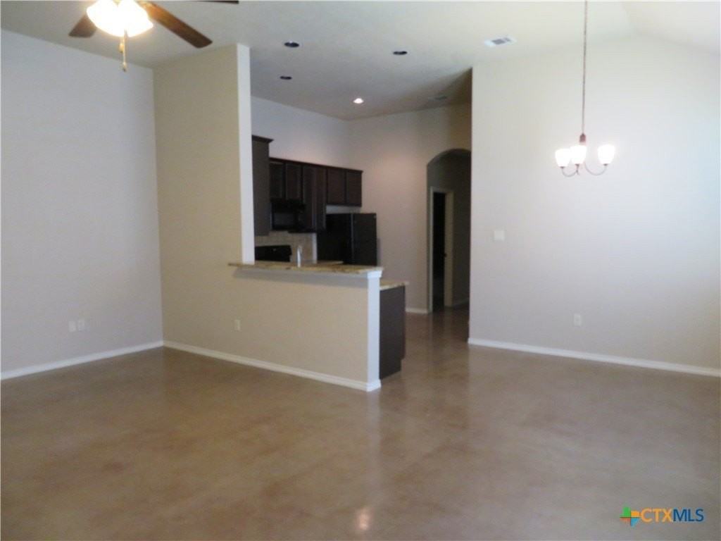 734 Saengerhalle Rd - Photo 2 of 12
