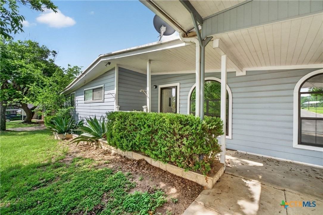 14 Steele St - Photo 3 of 37