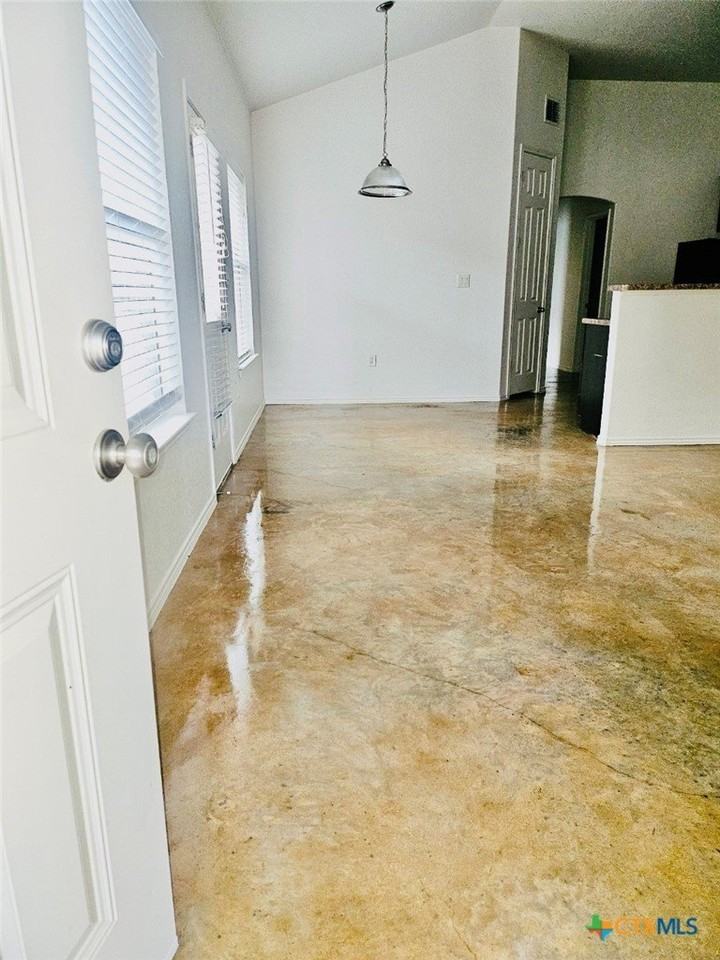 213 Anne Louise Dr #A - Photo 2 of 14